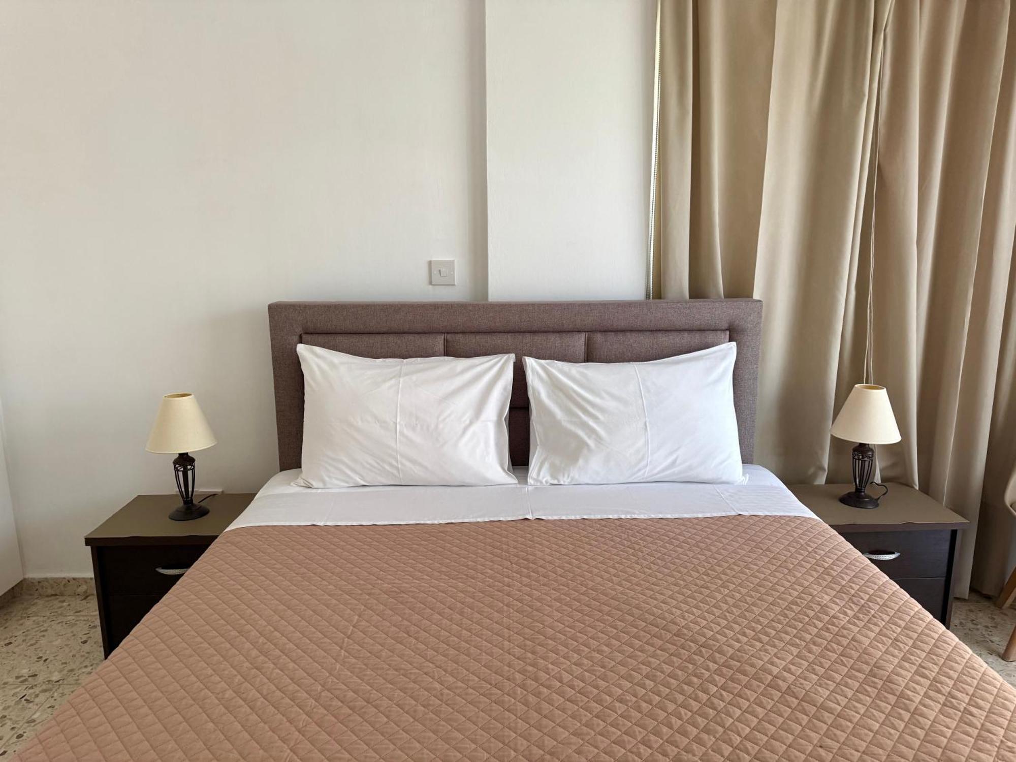 Himonas Apartments Pissouri Exterior photo