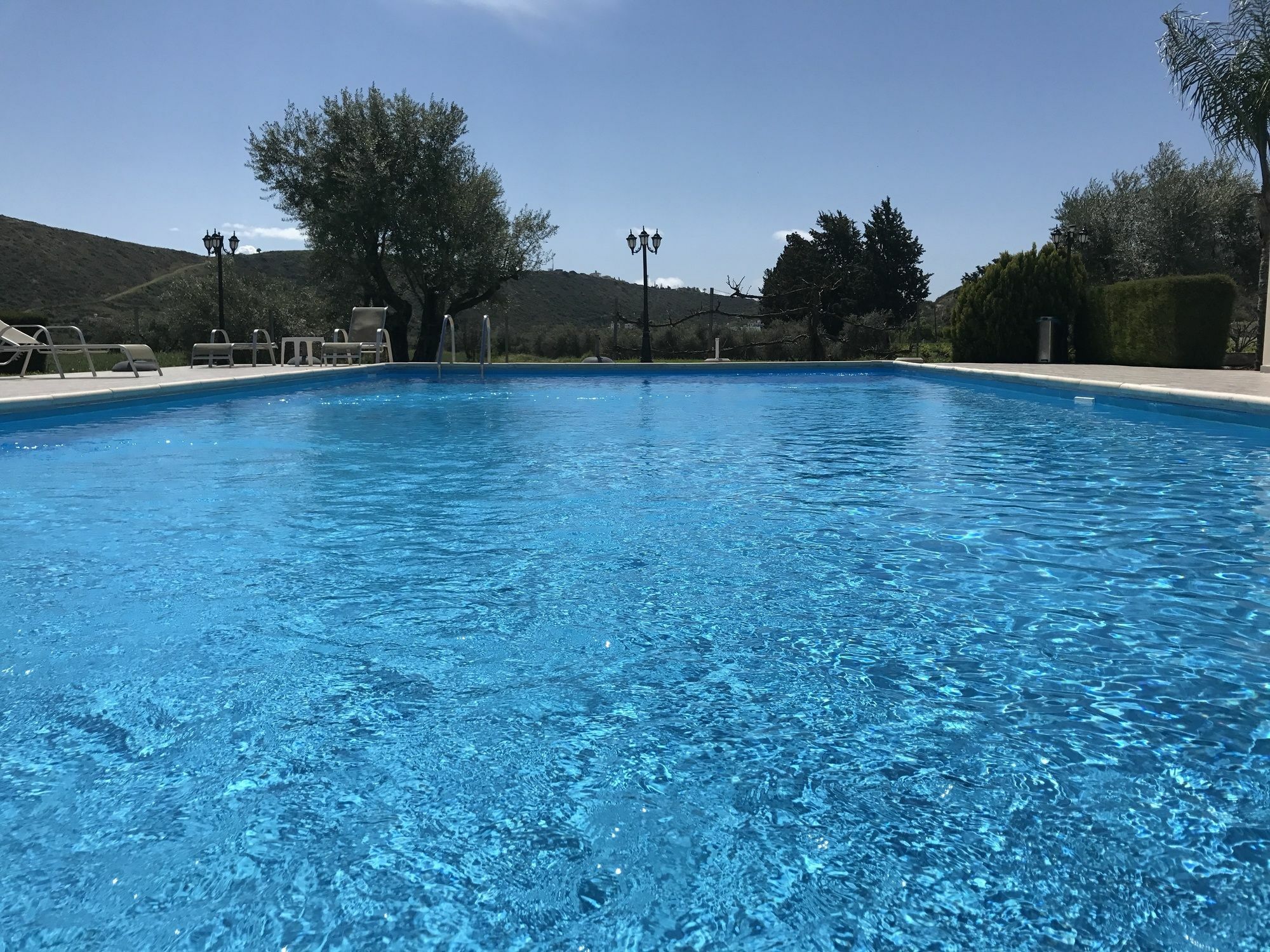 Himonas Apartments Pissouri Exterior photo